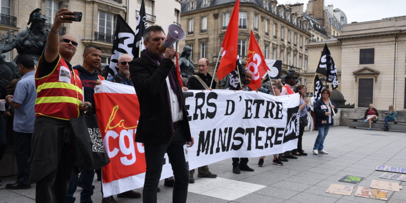 19 JUIN : FORTE MOBILISATION DES AGENTS CONTRE LA GESTION DIRECTE. PREMIÈRE VICTOIRE : LE MINISTÈRE FAIT UN PAS EN ARRIÈRE